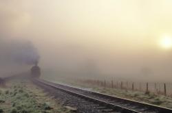 英雄联盟总决赛2025-碾压式胜利！马丁内利独造3球导演阿森纳单节击溃巴萨