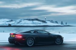 英雄联盟总决赛-那些尚未走完的路，从利雅得的灯光，到伯纳乌的月光—足球的两种永恒