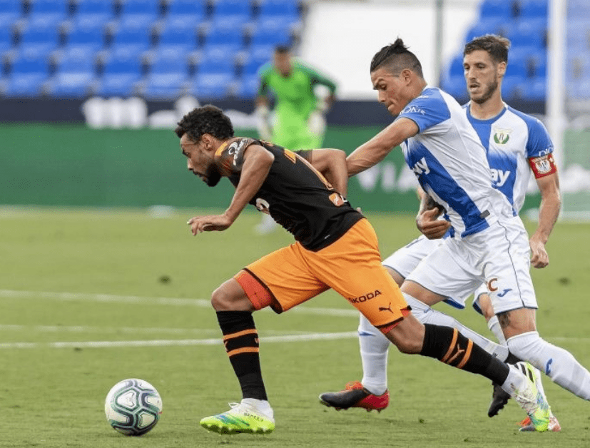 西班牙-力克美利亚，保持不败纪录