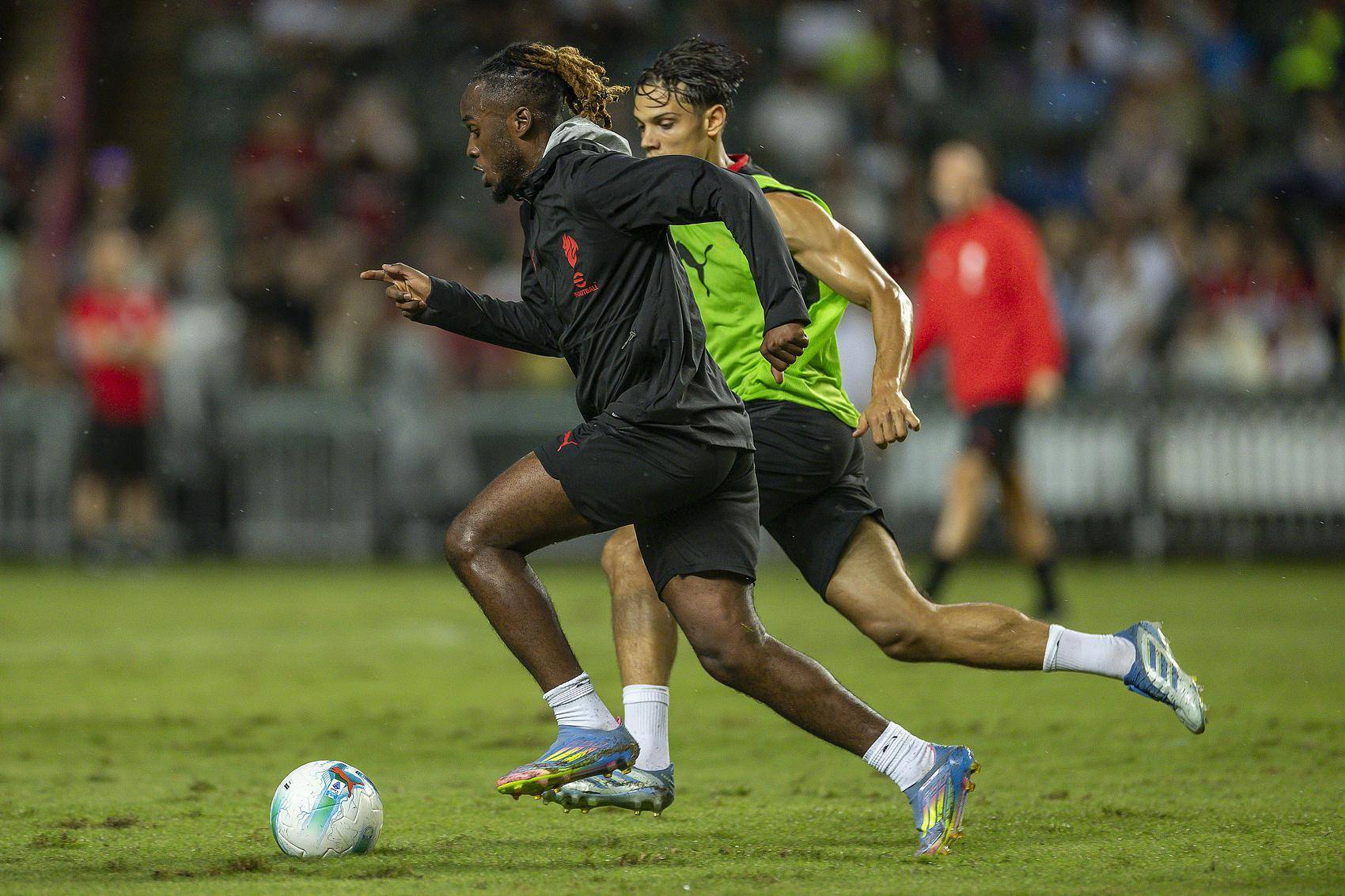 利物浦逆转AC米兰，晋级欧洲四强