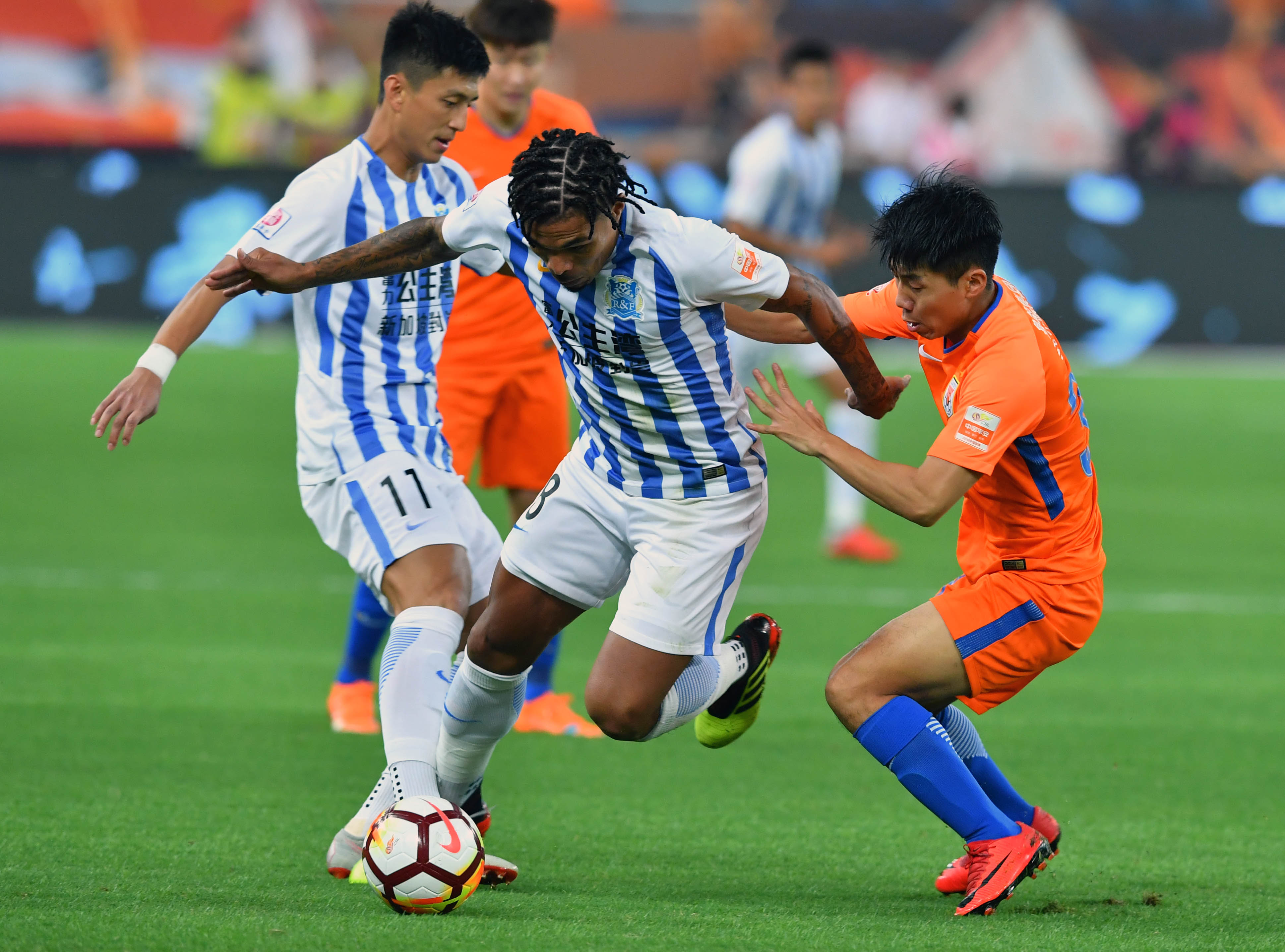 包含广州富力有望在主场击败天津泰达,获胜在望!的词条 包含广州富力有望在主场击败天津泰达,获胜在望!的词条