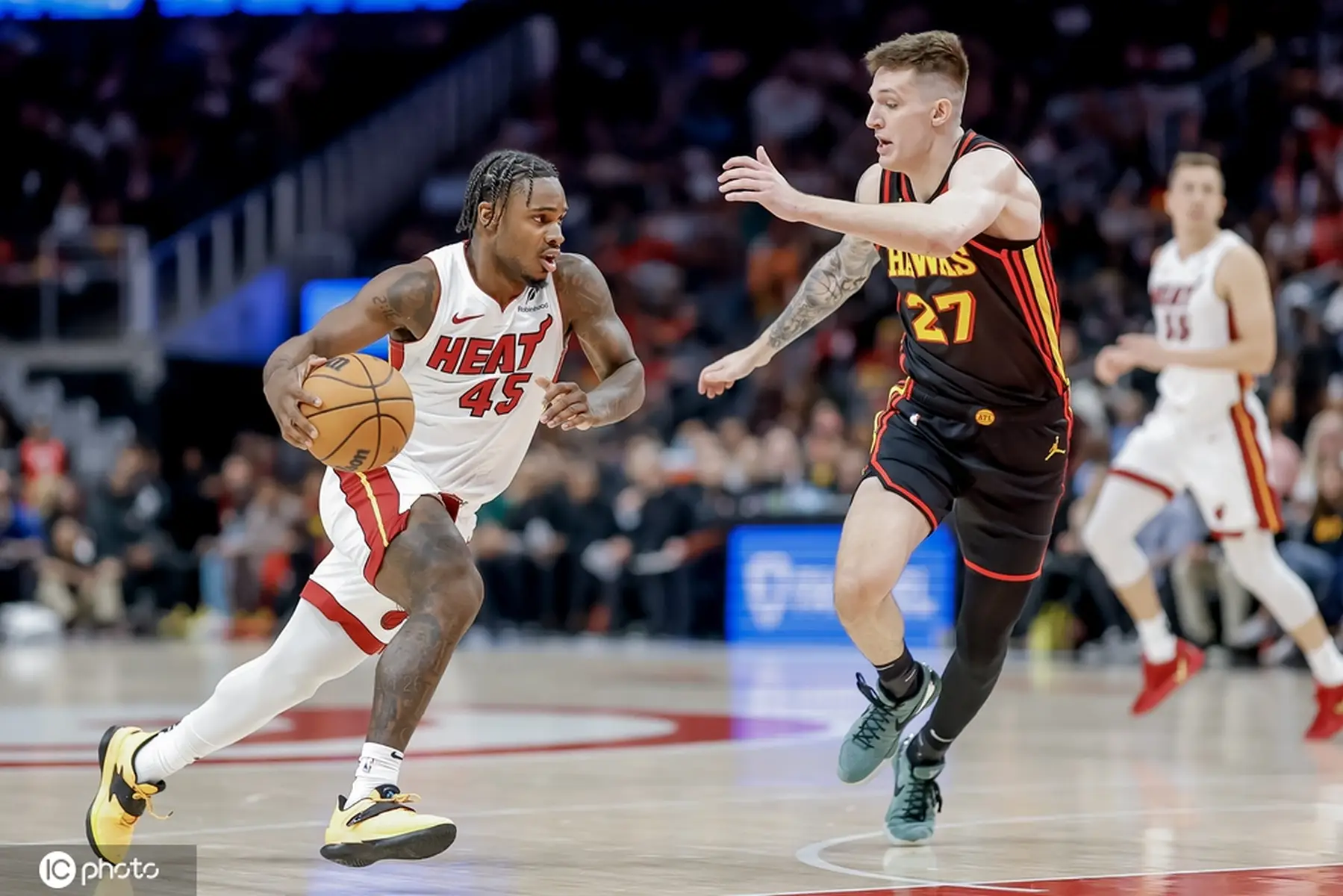 热火逆转击败魔术，球队状态回升