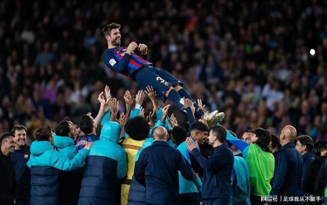 阿森纳逆转丹麦,皮克扛起全队 阿森纳逆转丹麦,皮克扛起全队