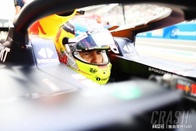 阿斯顿马丁鏖战威廉姆斯,佩雷兹点燃赛场 阿斯顿马丁鏖战威廉姆斯,佩雷兹点燃赛场