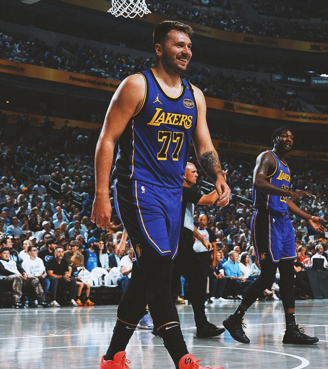 湖人逆转浙江队，东契奇点燃赛场