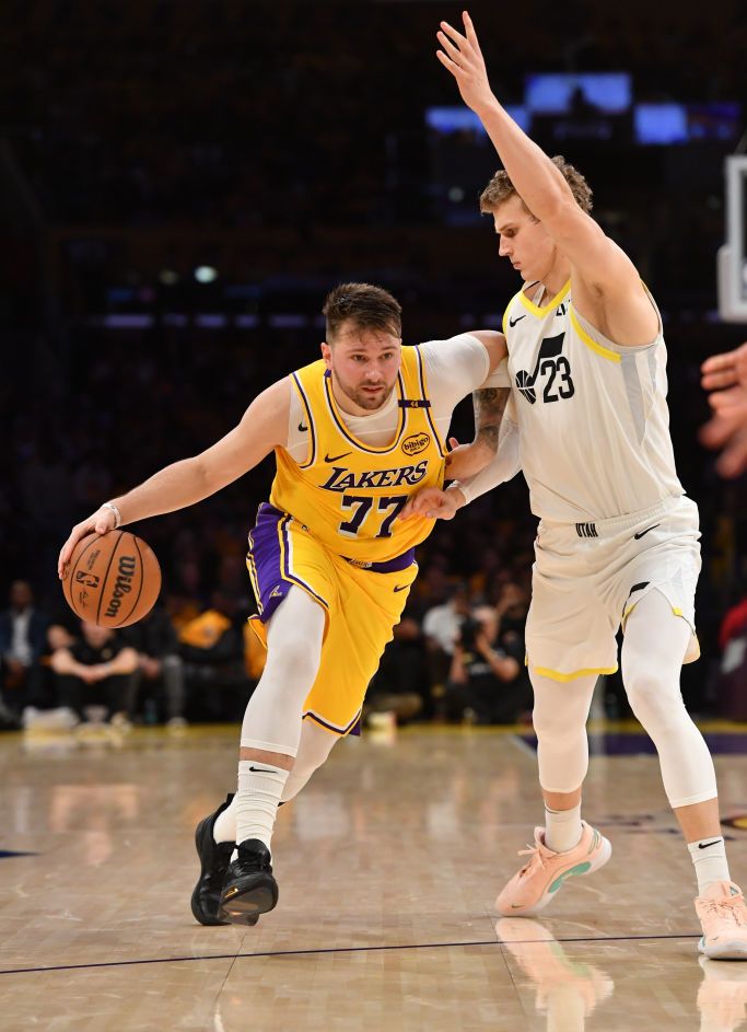 尼克斯绝杀湖人,东契奇惊艳四座 尼克斯绝杀湖人,东契奇惊艳四座