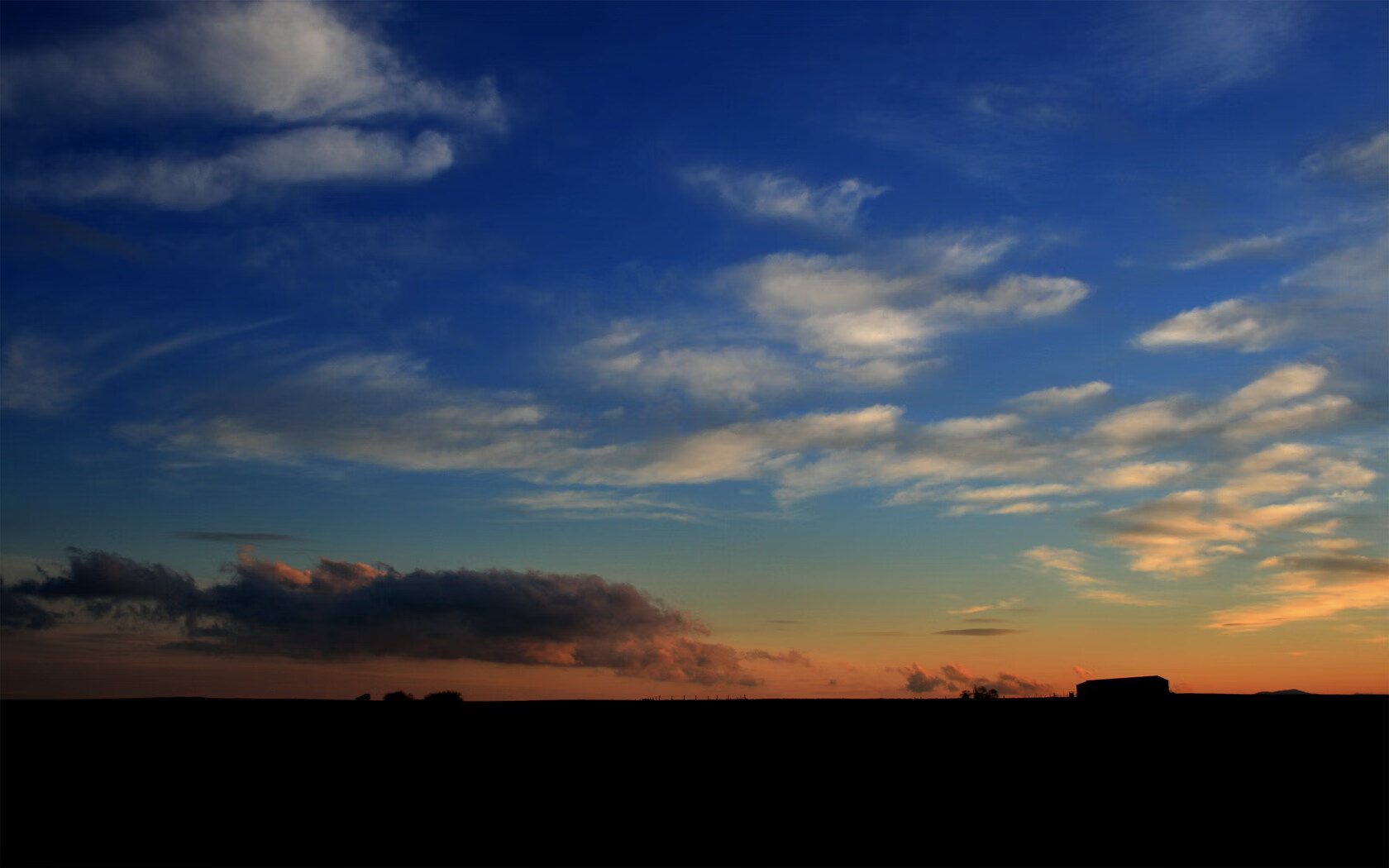 竞技巅峰,浙江队压制上海队彰显团队力量,浓眉欧冠淘汰赛个人英雄主义接管比赛
