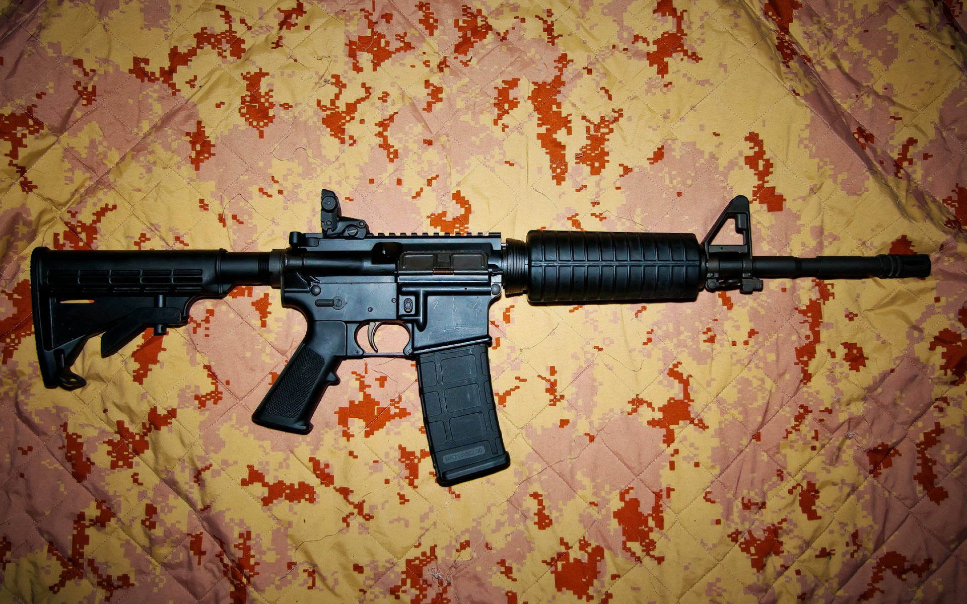 唯一的西决之夜，当字母哥用错误的方式，写下最正确的纪录