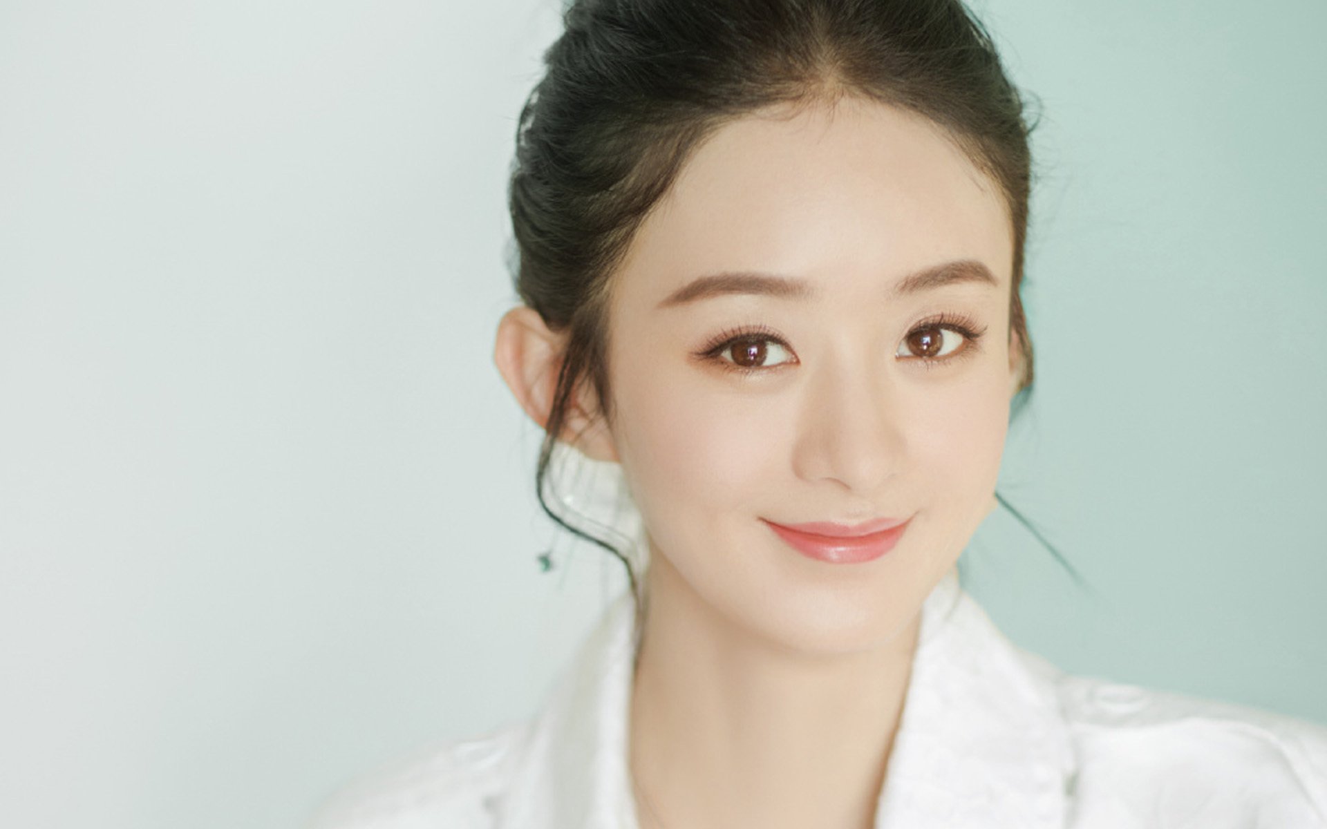 蓝白风暴席卷沙漠，2026世界杯B组，日本技术流碾压阿联酋，福登独舞点亮多哈之夜